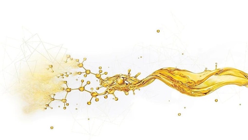 Oil splash breaking into small components