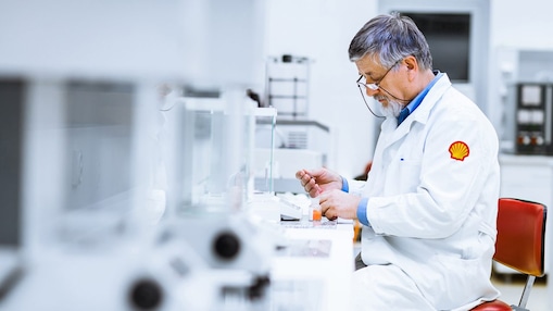 Oil technology and engine technology go hand in hand. Changing regulatory limits challenge engine manufacturers to reduce emissions. As engine manufacturers begin to create a new generation of cleaner, more fuel-efficient diesel engines, they need a new generation of higher-performing diesel engine oils to protect them. And they need to know those oils will be available throughout the country to every diesel engine owner.